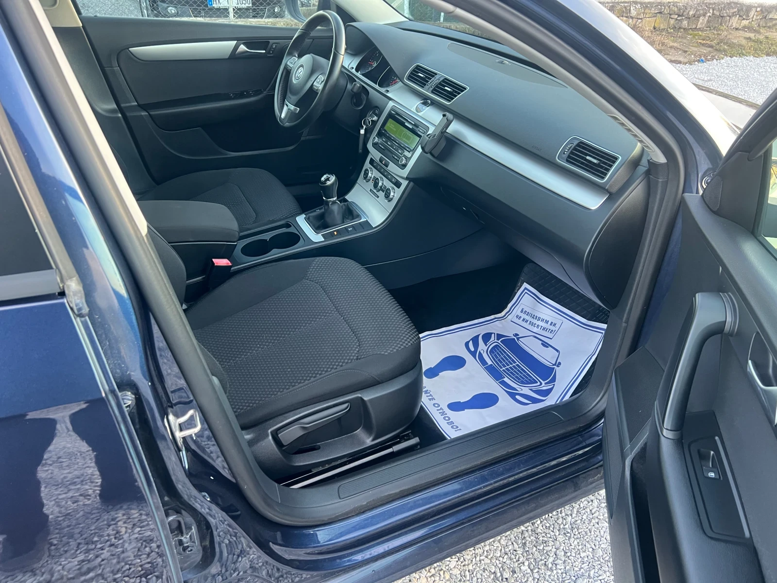 VW Passat, снимка 12 - Автомобили и джипове - 54046538