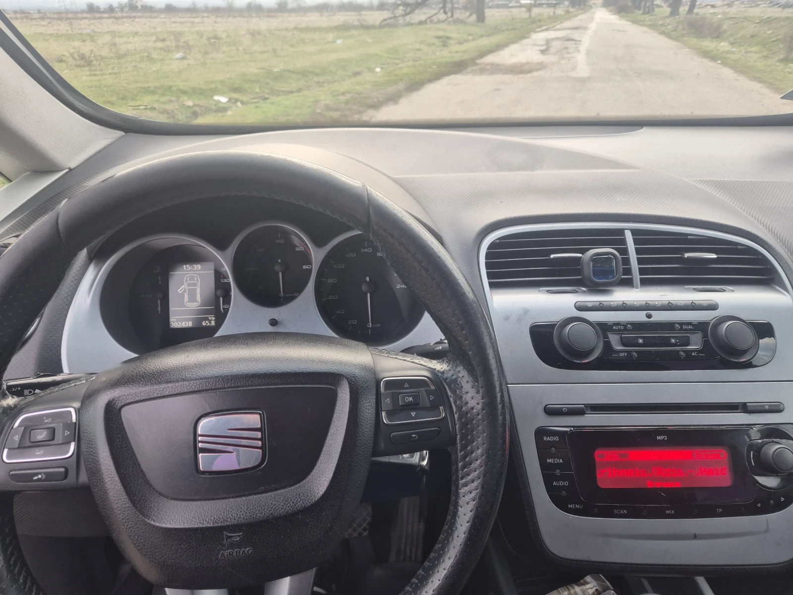 Seat Altea 1, 9 DSG, снимка 11 - Автомобили и джипове - 54328197