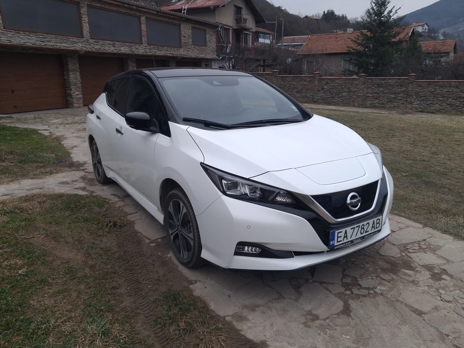 Nissan Leaf  62kW, снимка 3 - Автомобили и джипове - 54447196