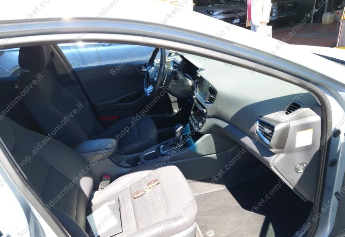 Hyundai Ioniq 1.6 Style , снимка 7 - Автомобили и джипове - 54464154