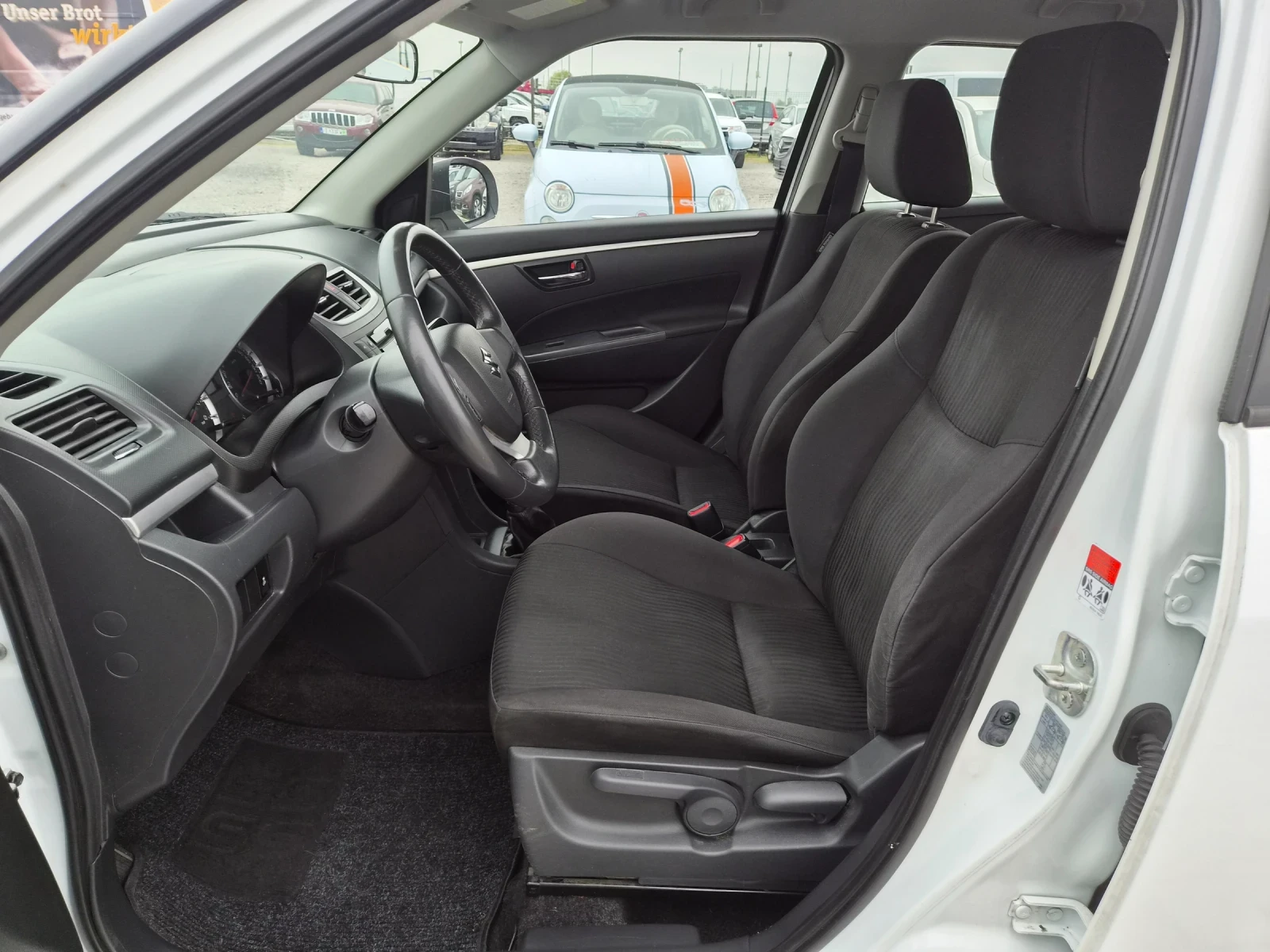 Suzuki Swift 1.2i 90кс EURO 5B 12.2013, снимка 10 - Автомобили и джипове - 54473691