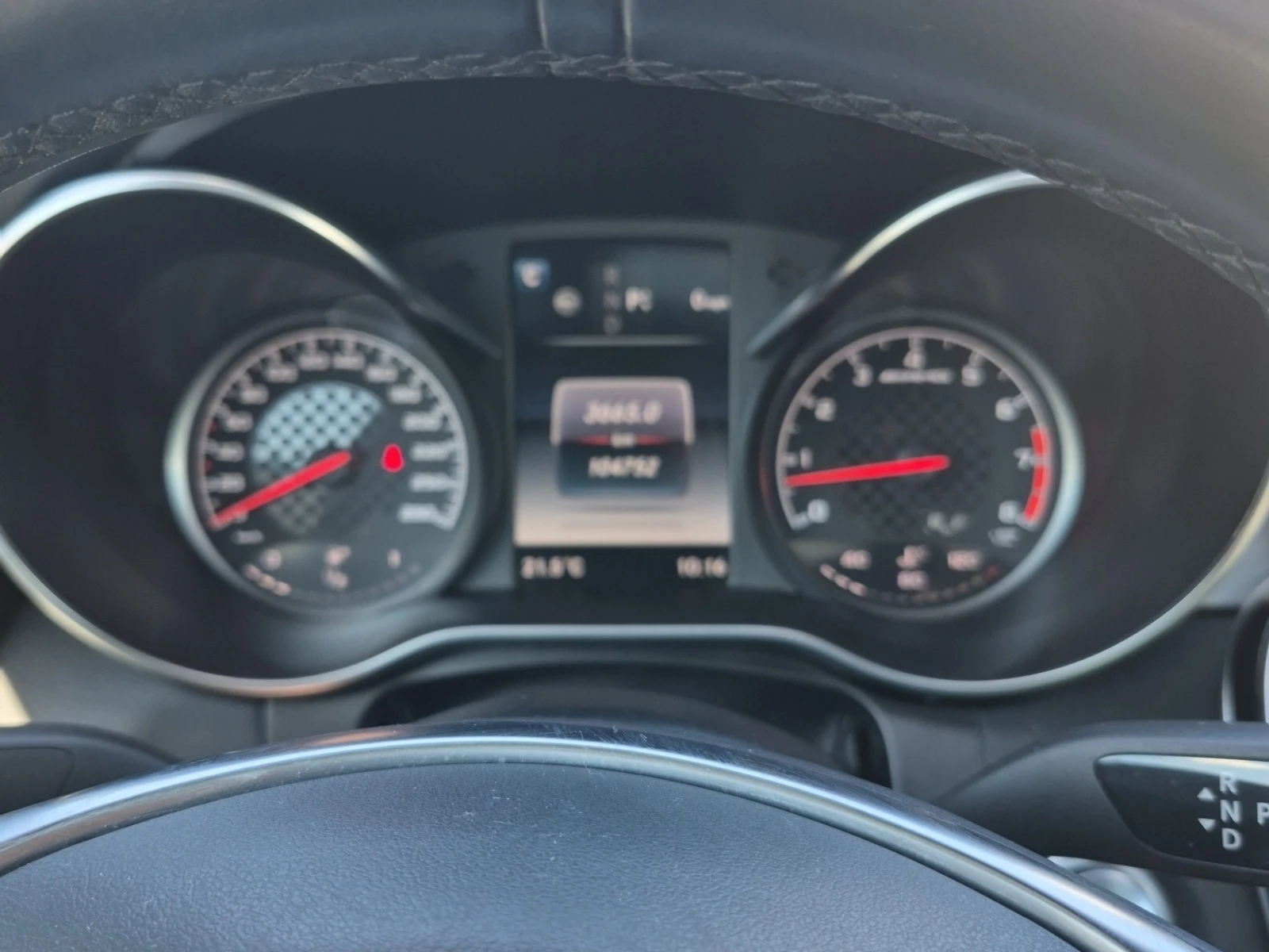 Mercedes-Benz C 43 AMG COUPE * * CARFAX * * АВТО КРЕДИТ * * , снимка 7 - Автомобили и джипове - 54887441