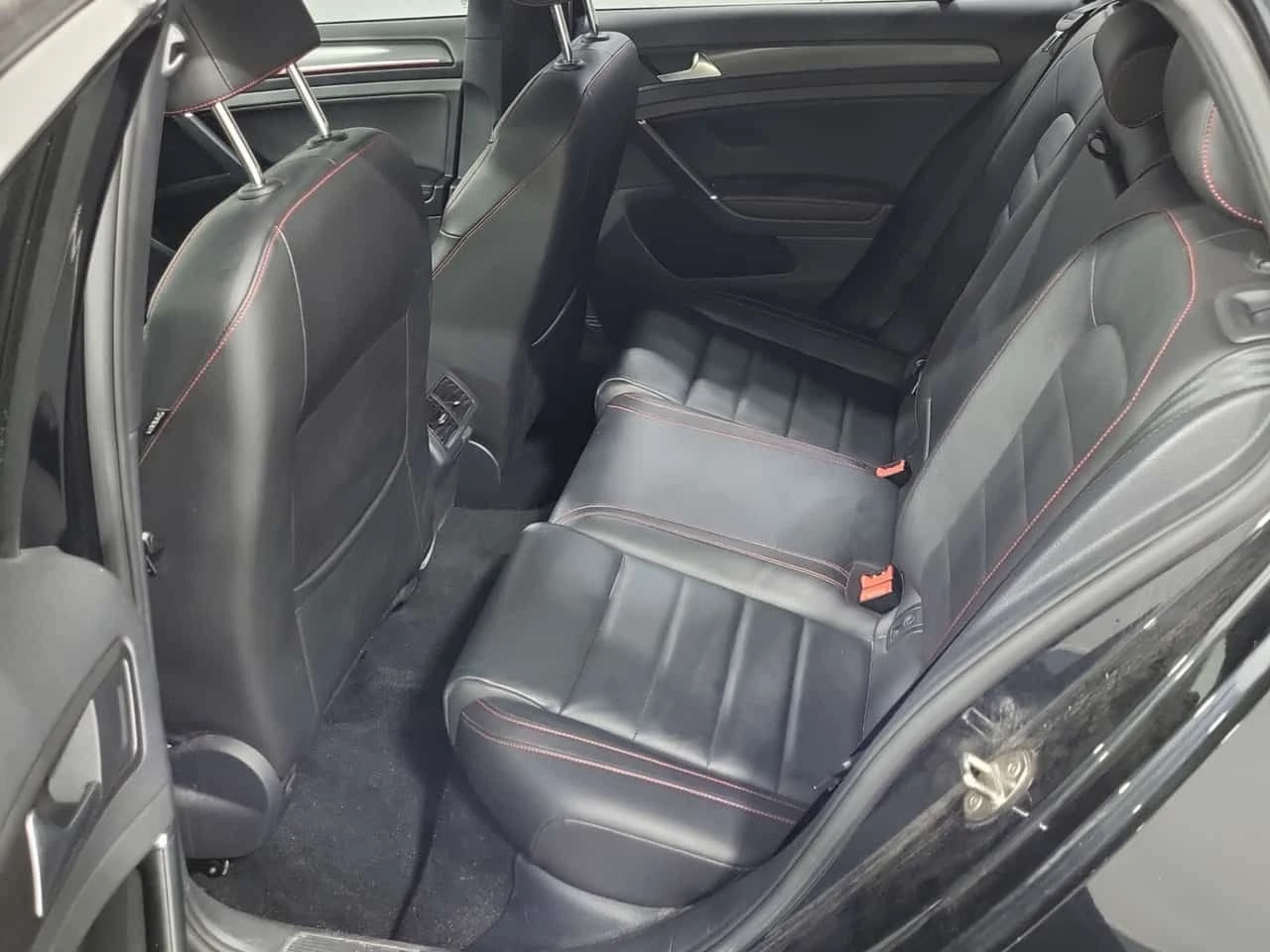 VW Golf * AUTOBAHN * CARFAX * , снимка 10 - Автомобили и джипове - 55111457