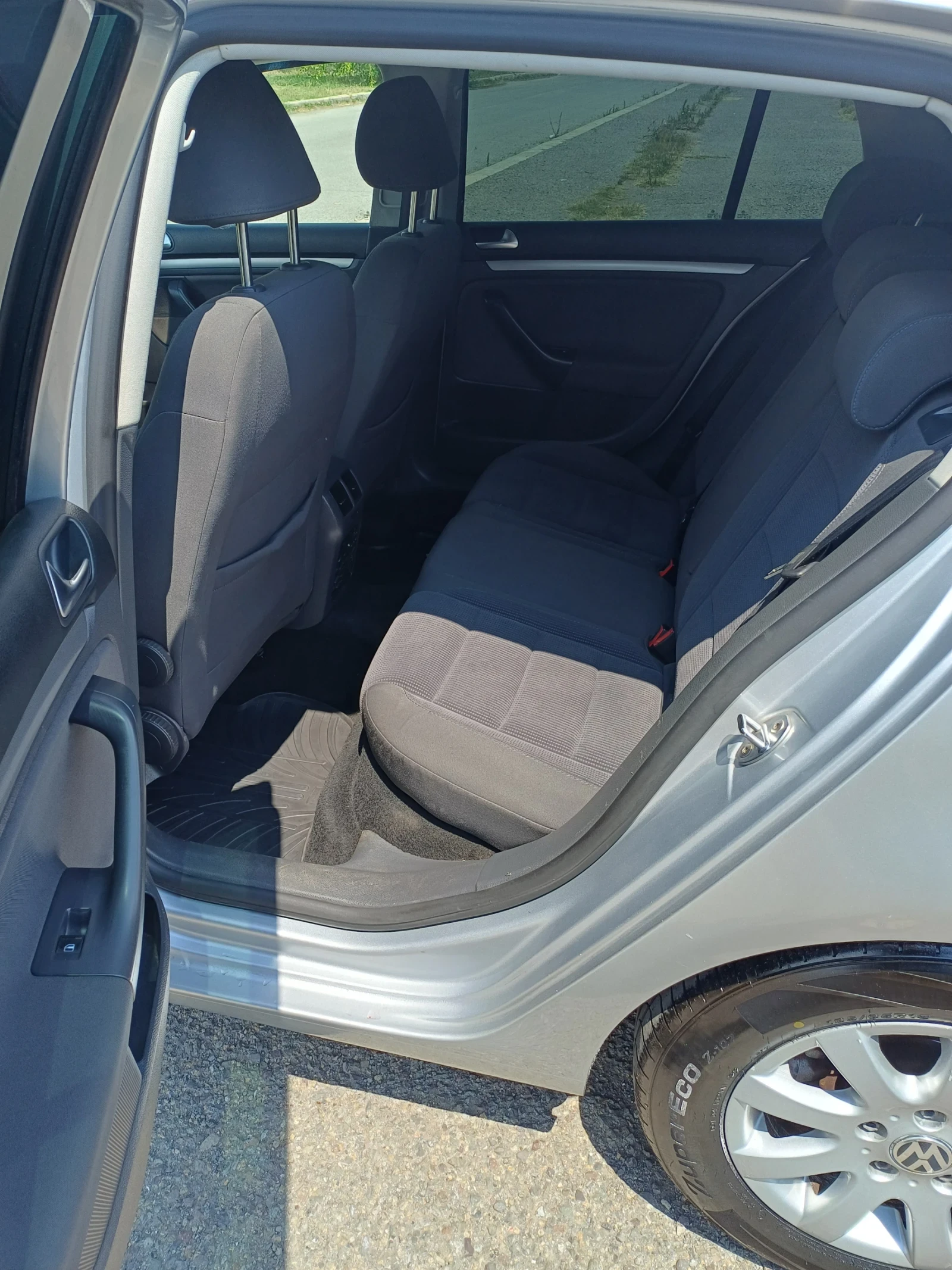 VW Golf, снимка 6 - Автомобили и джипове - 55343289