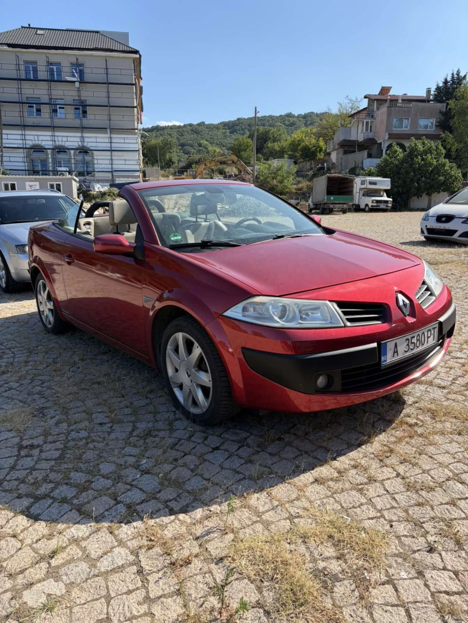 Renault Megane 2.0 cabrio, снимка 2 - Автомобили и джипове - 55673951