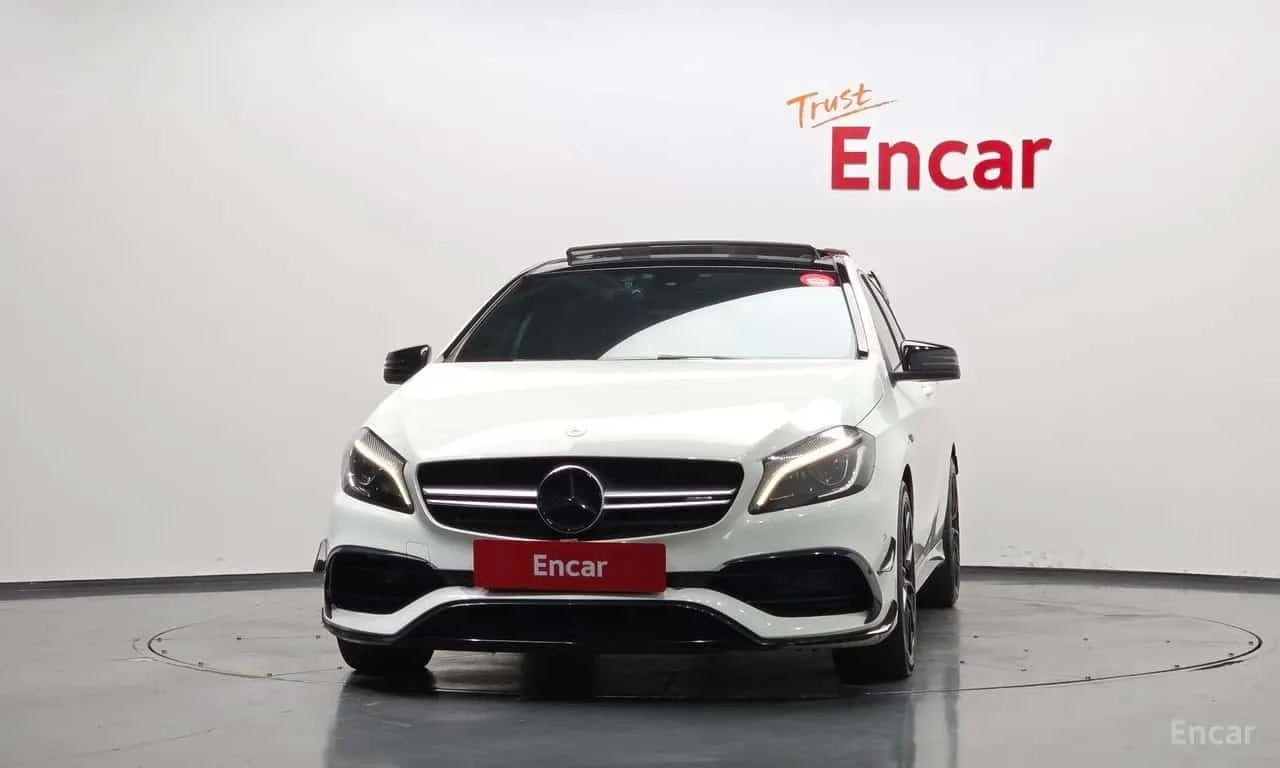 Mercedes-Benz A45 AMG * 4MATIC * KEYLESS * ФИКСИРАНА ЦЕНА ДО БЪЛГАРИЯ* , снимка 3 - Автомобили и джипове - 56199520