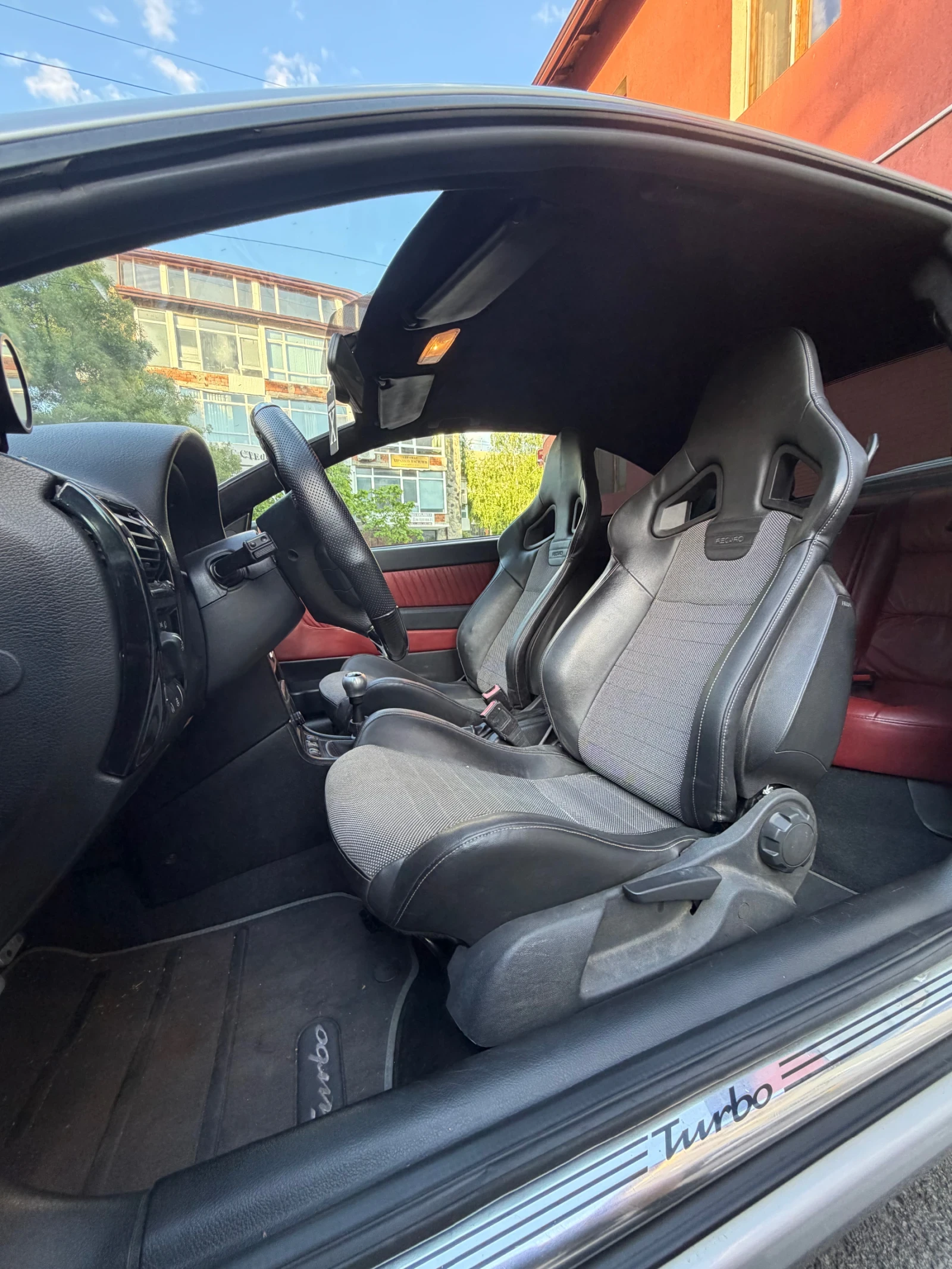 Opel Astra Bertone 2.0T, снимка 7 - Автомобили и джипове - 56474582
