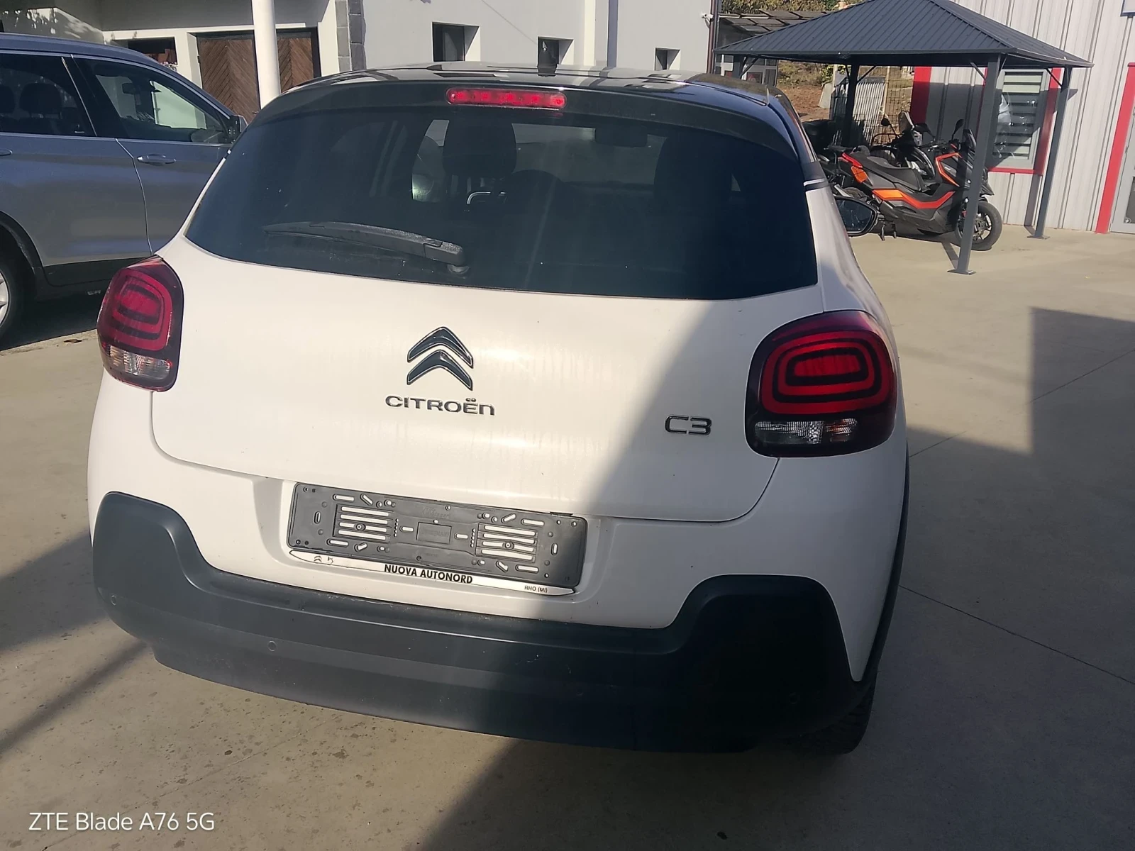 Citroen C3 33 000km!!!, снимка 4 - Автомобили и джипове - 56574937