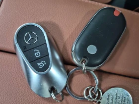Mercedes-Benz GLC 300 * Един собстввеник * Без инциденти * От Mercedes *, снимка 11