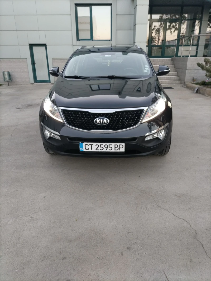 Kia Sportage, снимка 2 - Автомобили и джипове - 47655451