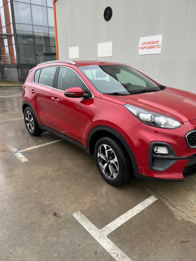 Kia Sportage 1.6 заводска газ, снимка 6 - Автомобили и джипове - 53309453