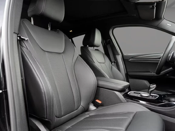 BMW X4 30d xDrive = M-Sport = Гаранция, снимка 11 - Автомобили и джипове - 54885116