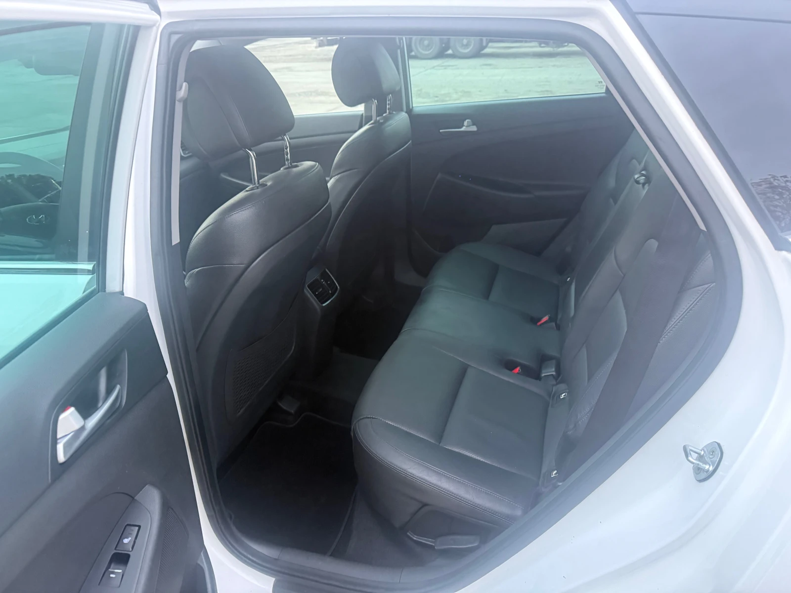 Hyundai Tucson 2.0 CRDI 4x4 | Mobile.bg   12