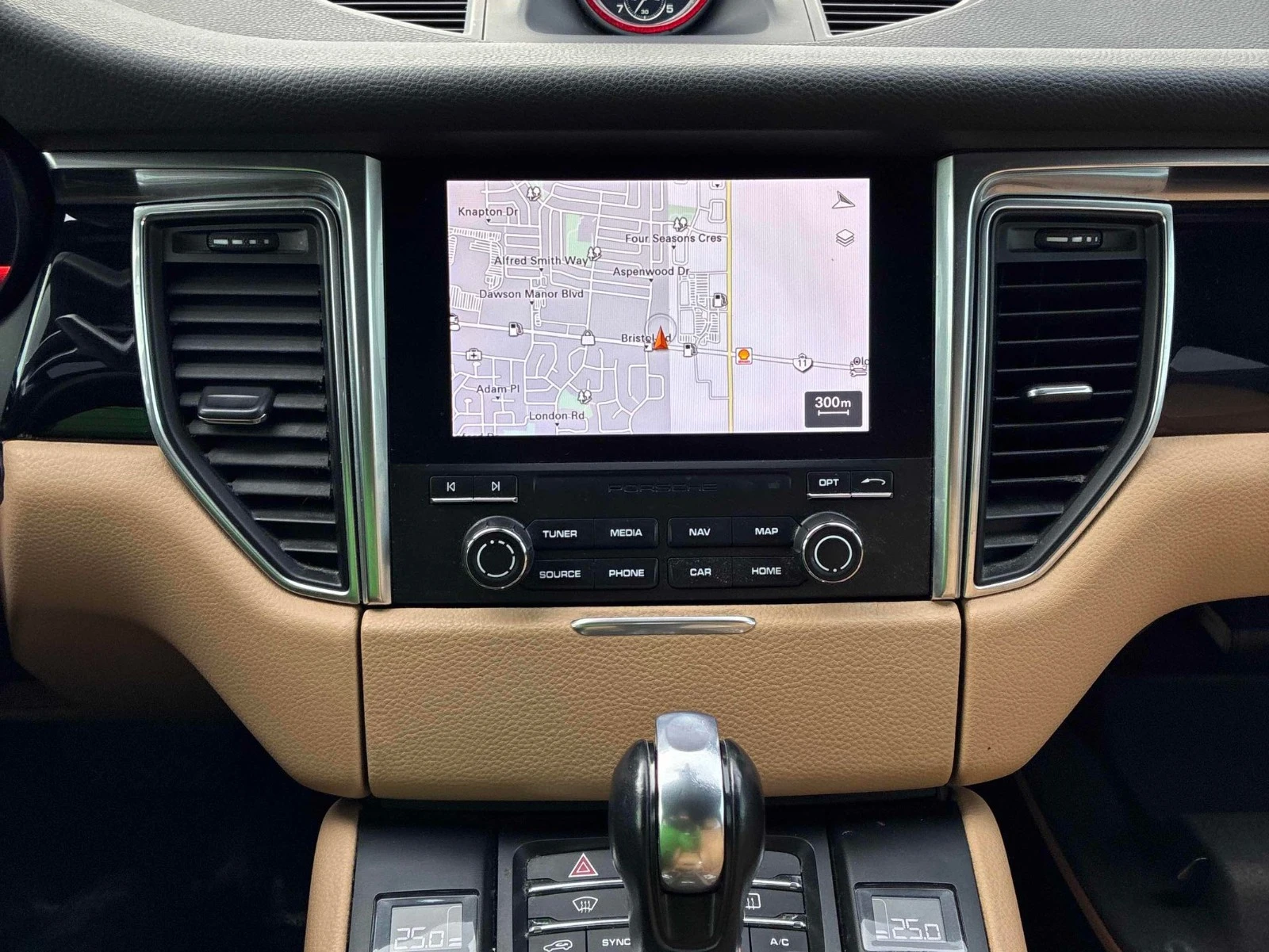 Porsche Macan S CARFAX АВТО КРЕДИТ  - изображение 8