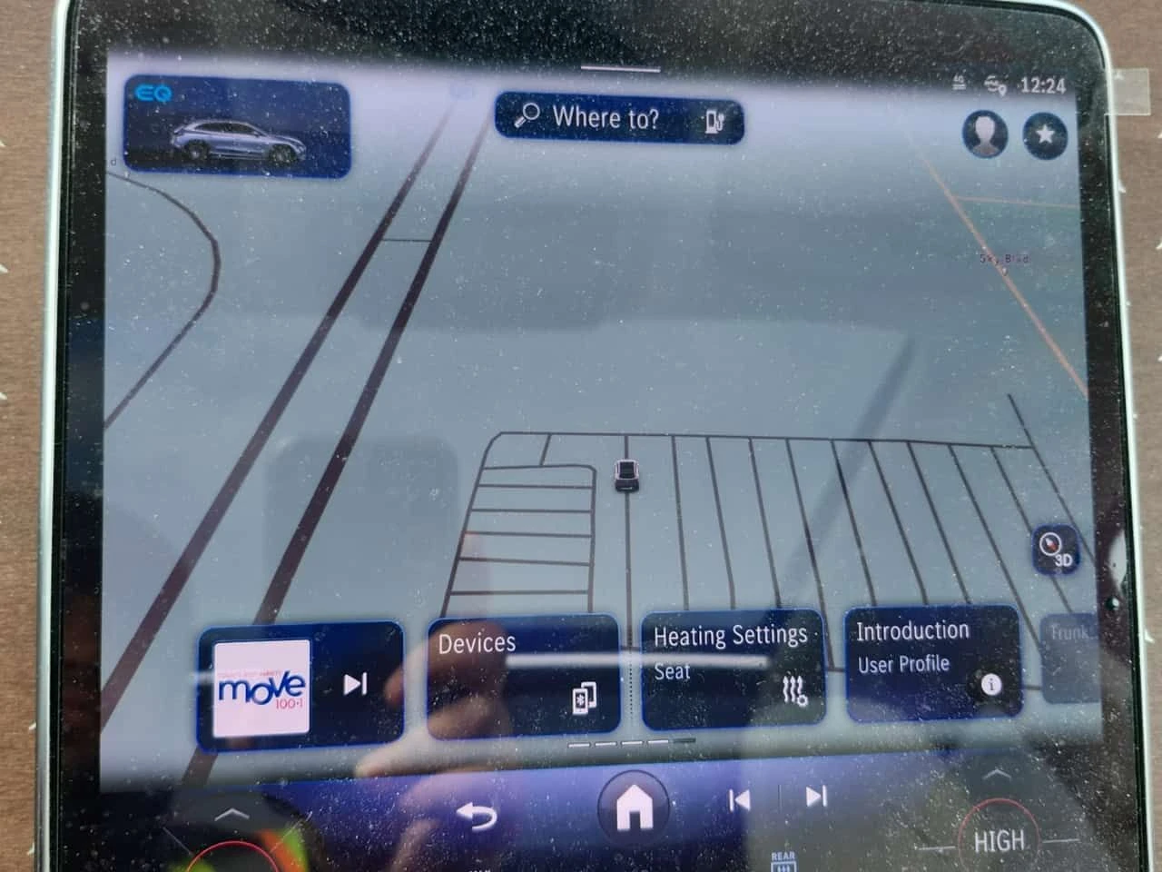 Mercedes-Benz EQE  350 * BURMESTER* 360 КАМЕРИ* АМБИЕНТ* CARFAX * , снимка 11 - Автомобили и джипове - 53746167