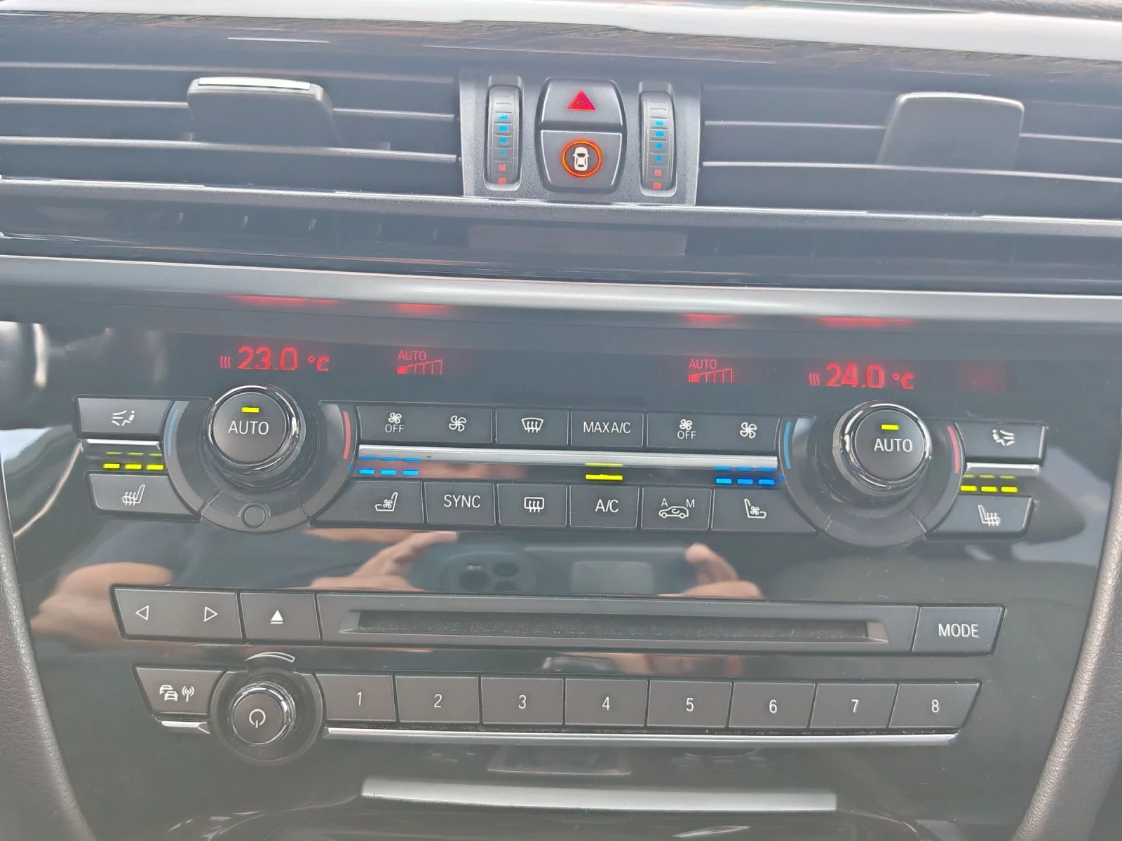 BMW X5 4.0D- M-PAKET, СМЕНЕНИ ВЕРИГИ, ТОП, снимка 12 - Автомобили и джипове - 54787343