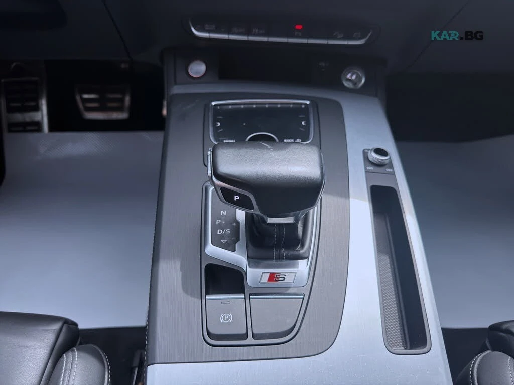 Audi SQ5 quattro * Premium * АвтоКредит * (ЦЕНА ДО БГ), снимка 16 - Автомобили и джипове - 54933966