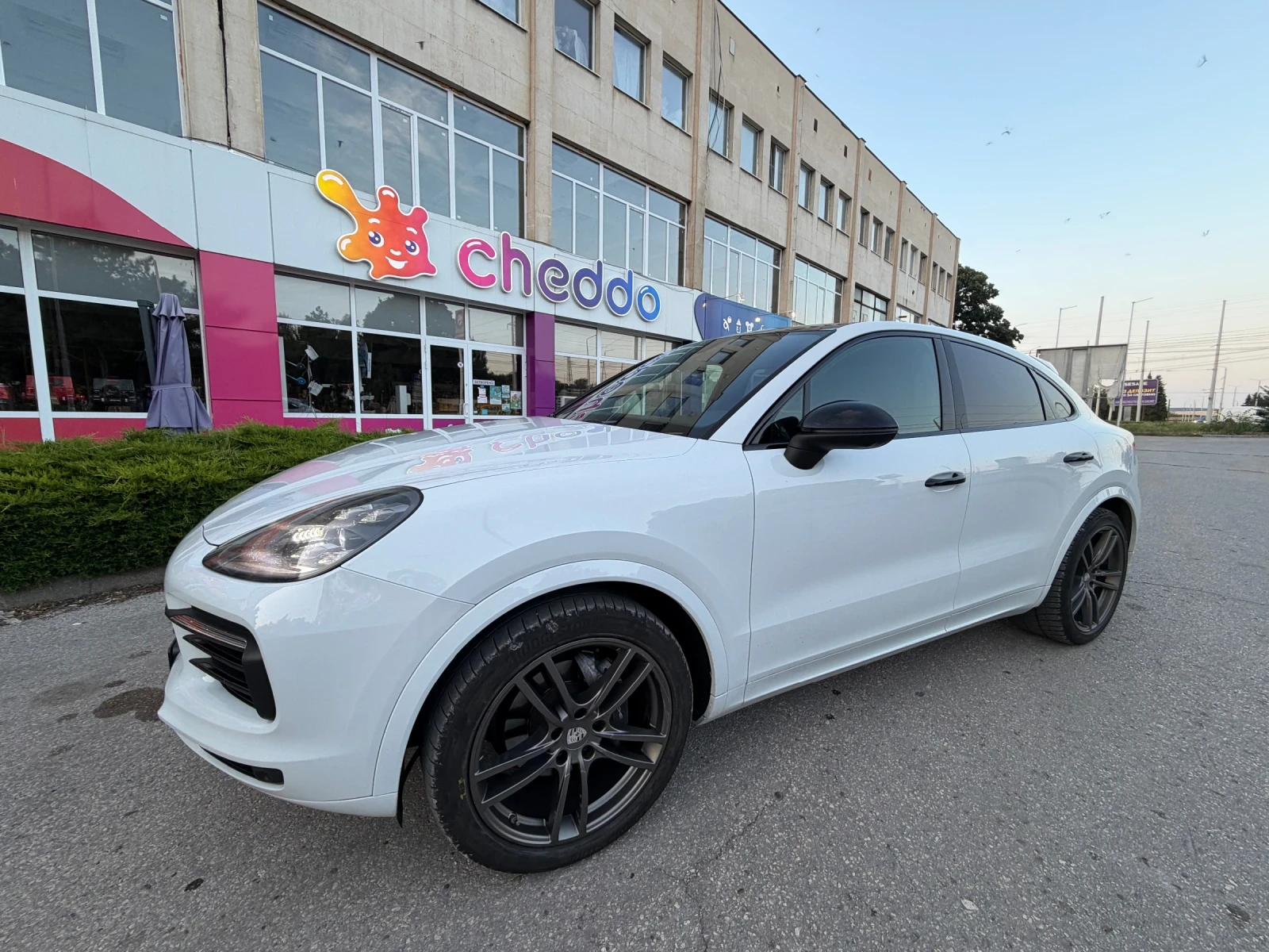 Porsche Cayenne COUPE* GTS* 340кс* ПАНОРАМА, снимка 2 - Автомобили и джипове - 55327452