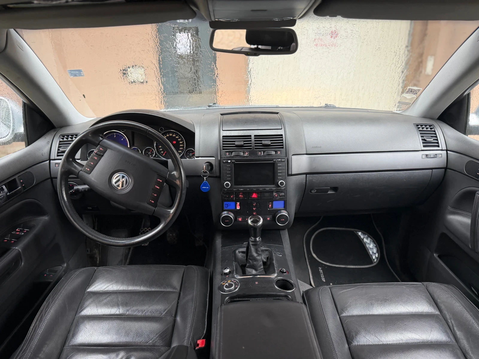 VW Touareg 2, 5TDI Ръчка , снимка 7 - Автомобили и джипове - 55694122