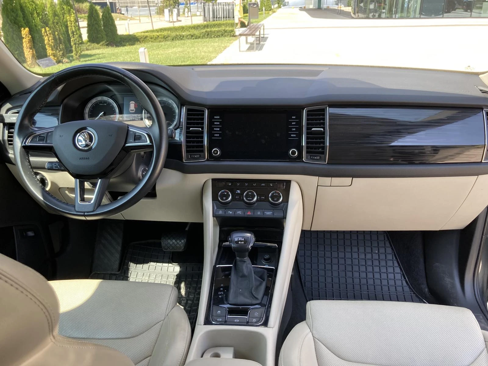 Skoda Kodiaq 2.0TDI, 190кс, 7-мест., 148 хил.км., с вкл. ДДС, снимка 7 - Автомобили и джипове - 56161783