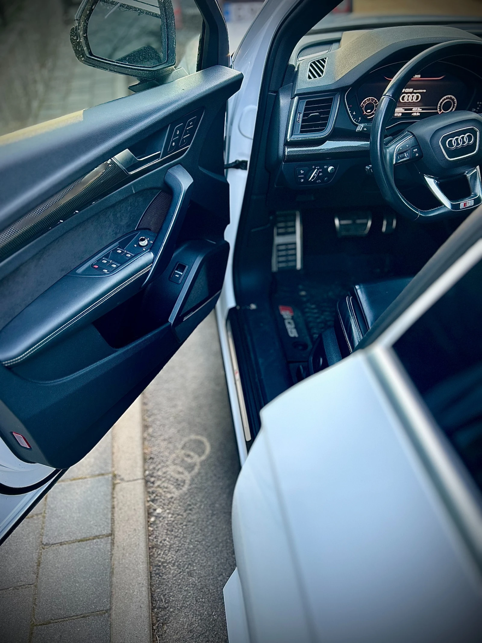 Audi Q5 SQ5, снимка 5 - Автомобили и джипове - 56626106