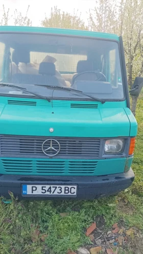 Mercedes-Benz 208, снимка 1