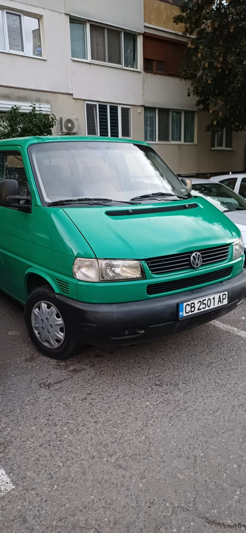 VW Caravelle