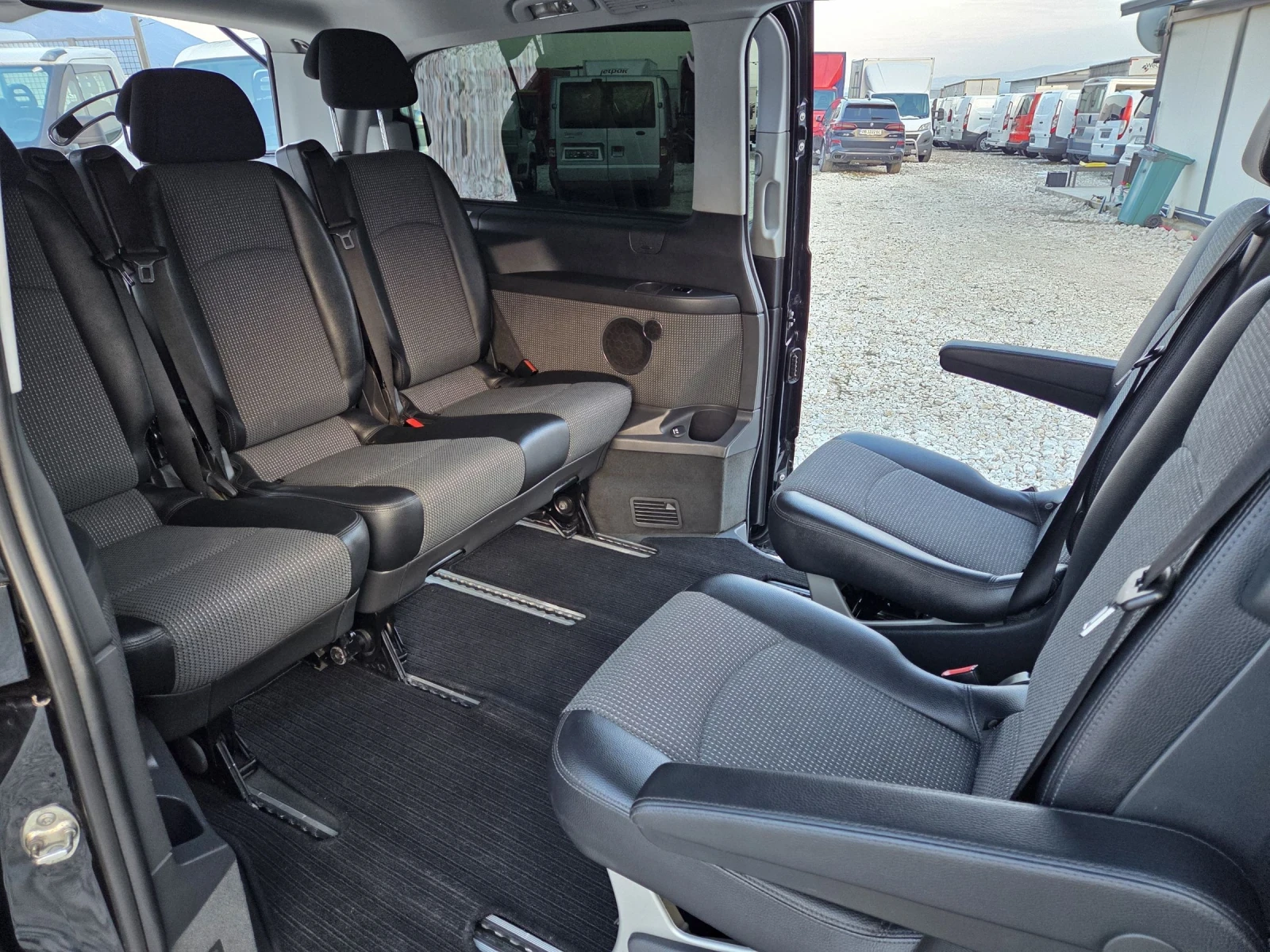 Mercedes-Benz Viano 3.0 CDI, 7, LED,  | Mobile.bg   12