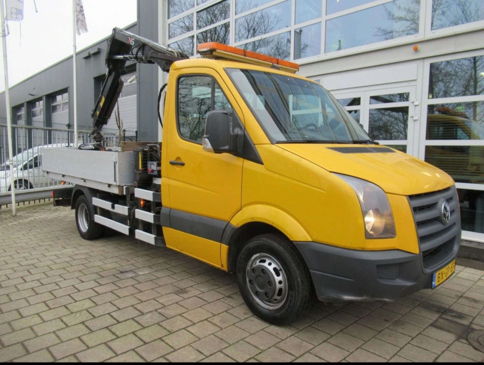VW Crafter 50, 2, 5 TDI, Кран HIAB 033+ Кран+ Щипка, Самосва - изображение 2