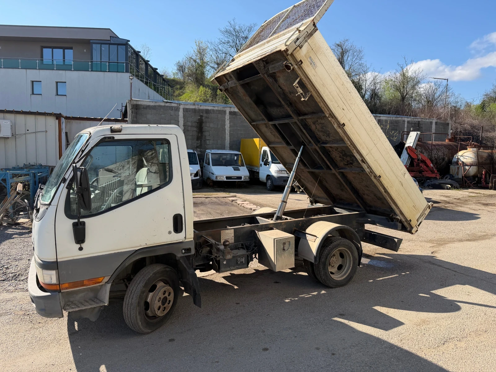 Mitsubishi Canter Самосвал   2.8 TDI, снимка 9 - Бусове и автобуси - 54287173