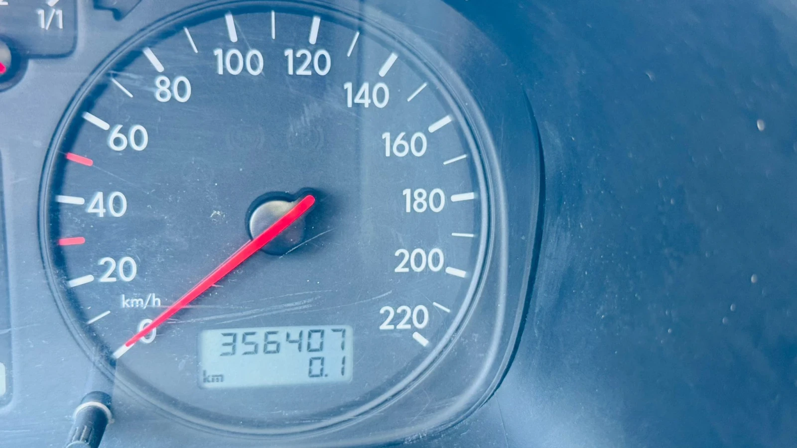 VW Caravelle, снимка 14 - Бусове и автобуси - 54447694