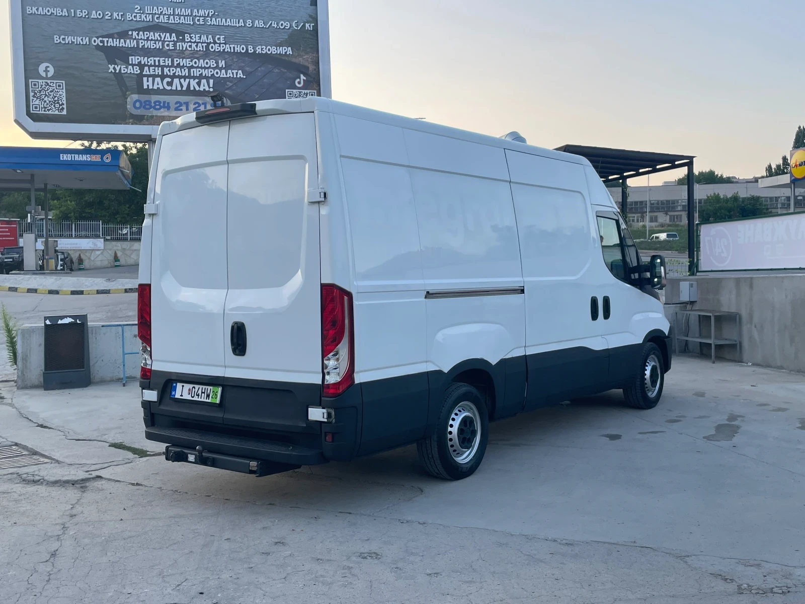 Iveco 35s13 2.3 130hp, снимка 4 - Бусове и автобуси - 55354337