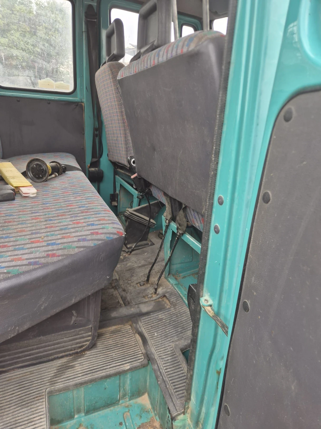 Mercedes-Benz 208, снимка 9 - Бусове и автобуси - 56554477
