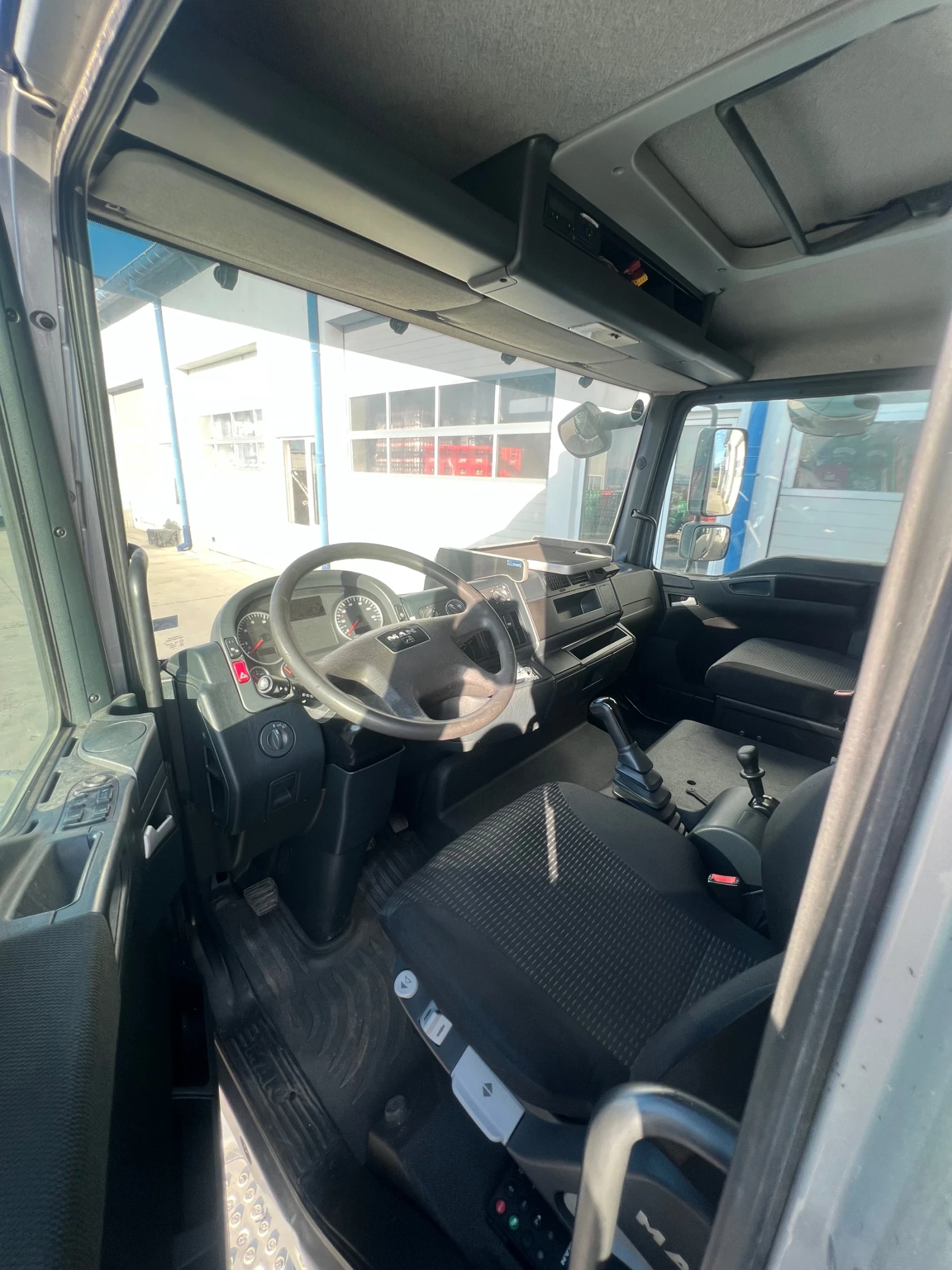 Man Tgl 8.180 / 2012 година / 295.000км , снимка 11 - Камиони - 54089451