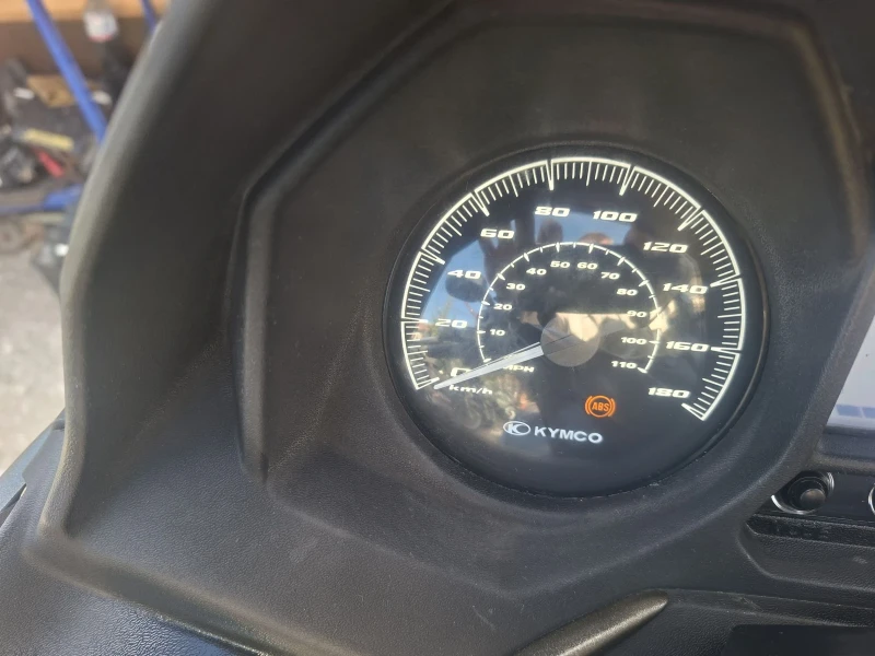 Kymco Downtown X-Ton, снимка 13 - Мотоциклети и мототехника - 51952753