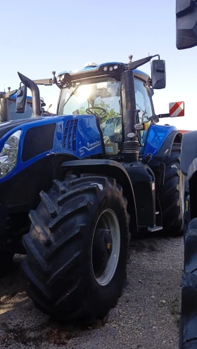 Трактор New Holland Т8.435 UC, снимка 1