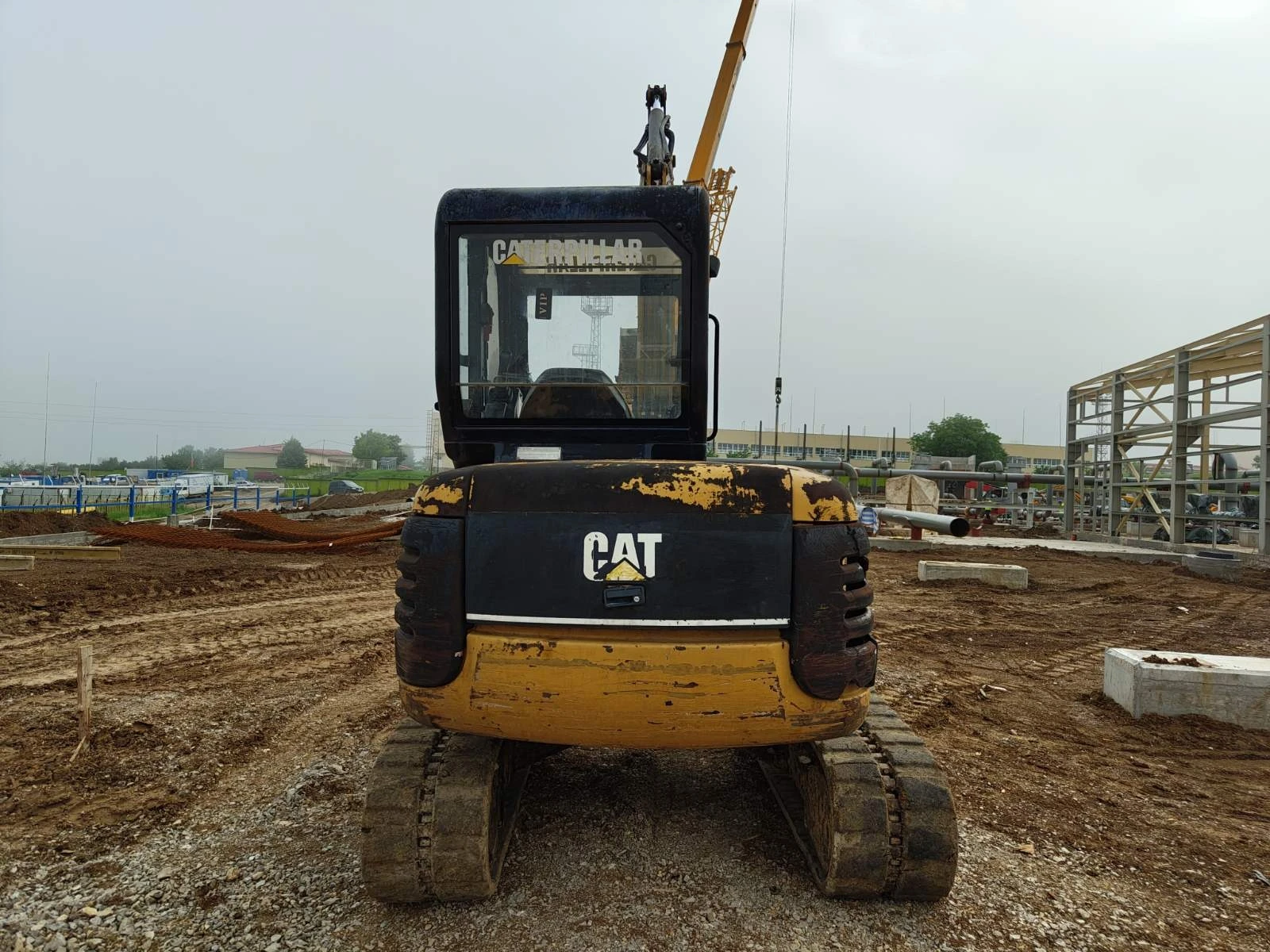 Багер Caterpillar 304.5 - изображение 3