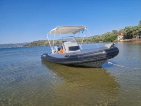 Надуваема лодка Zodiac Advenger, снимка 1