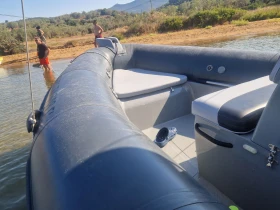 Надуваема лодка Zodiac Advenger, снимка 11