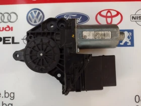 1K0959794E Моторче  стъклоповдигач за задна дясна врата VW Golf 5+,Touran,  0130821430, снимка 2 - Части - 52527283