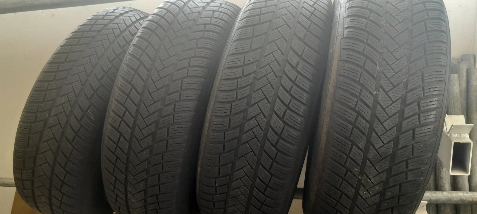    235/65R17  Mercedes-Benz GLE | Mobile.bg   2