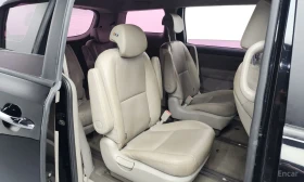 Kia Carnival 9-seater Limousine, снимка 11