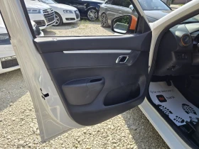 Dacia Spring Comfort Plus 45CCS Гаранция Лизинг, снимка 10
