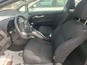 Toyota Auris 1.6 Бензин, снимка 6