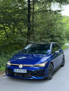 VW Golf 2.0TDI R-LINE BLACK STYLE HUD H/K IQ LIGHTS, снимка 2