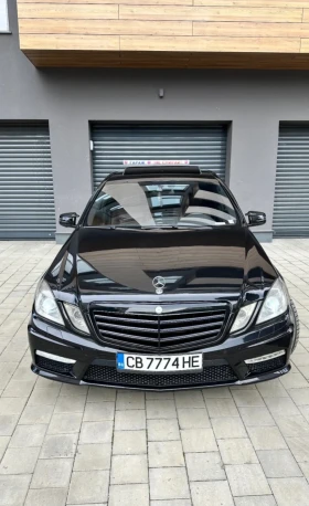 Mercedes-Benz E 350 * AMG* All Black, снимка 1