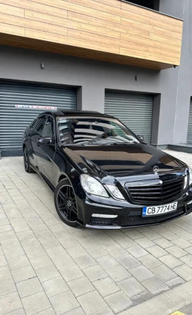 Mercedes-Benz E 350 * AMG* All Black, снимка 2