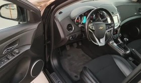 Chevrolet Cruze 2.0 дизел, снимка 15