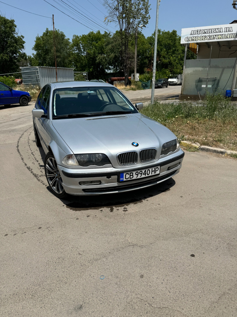 BMW 320, снимка 2 - Автомобили и джипове - 46446849