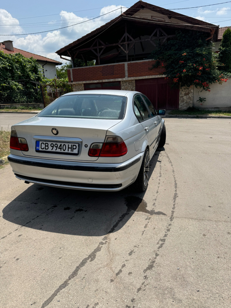 BMW 320, снимка 4 - Автомобили и джипове - 46446849